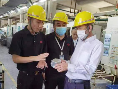 廣東汽協（xié）領導視察（chá）麻豆精品公司